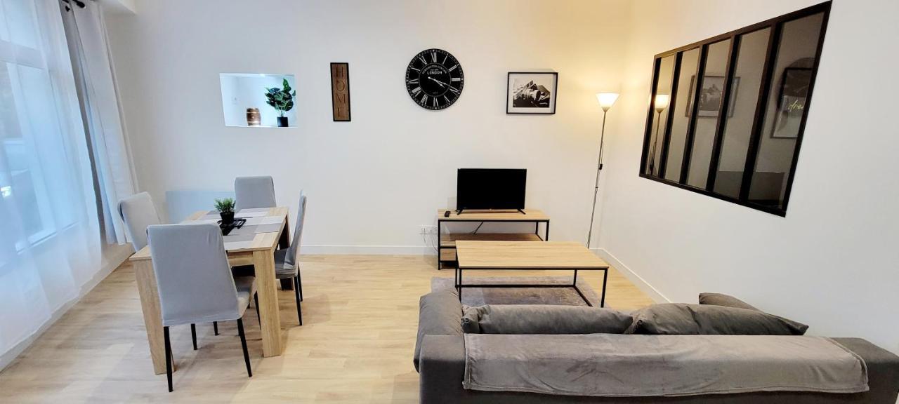 Le Wlerick 2 - Hyper Centre - Au Calme - Wifi Apartment Mont-de-Marsan Bagian luar foto