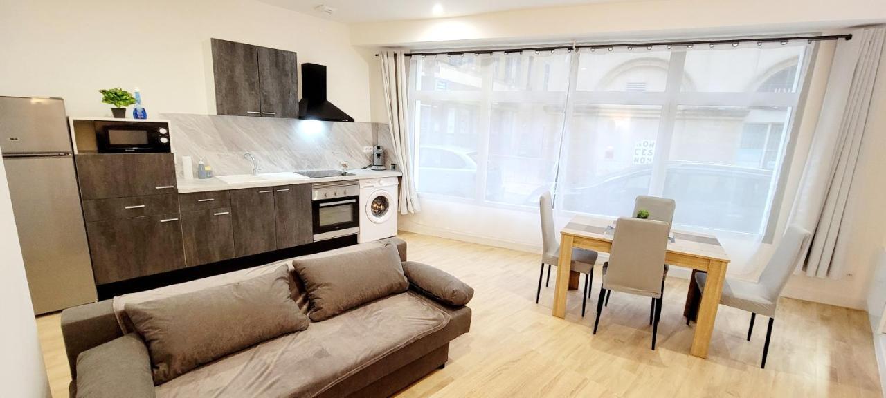 Le Wlerick 2 - Hyper Centre - Au Calme - Wifi Apartment Mont-de-Marsan Bagian luar foto